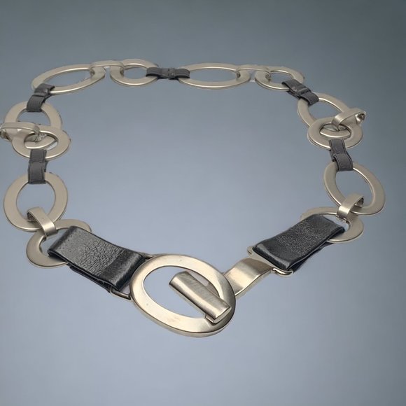 Suzi Roher Accessories - Suzi Roher Leather with Oval Brushed Silver Stretch Elasitc Link Belt Size M/L